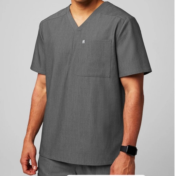 NEW FABLETICS Helix Scrub Top Size: L - Picture 1 of 6